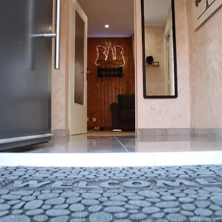Holiday home Maison Privative Jacuzzi Sauna Salle De Jeux Weitbruch