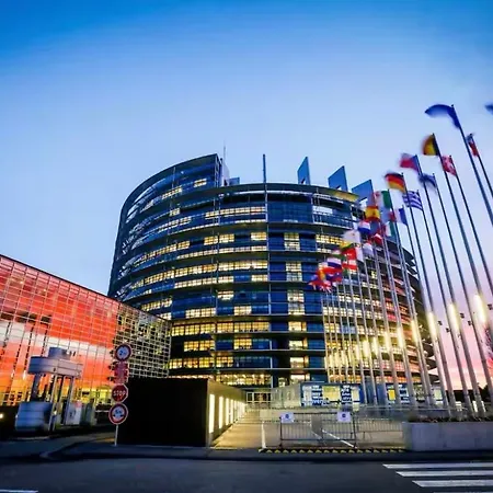 Maison Privative Jacuzzi Sauna Salle De Jeux *