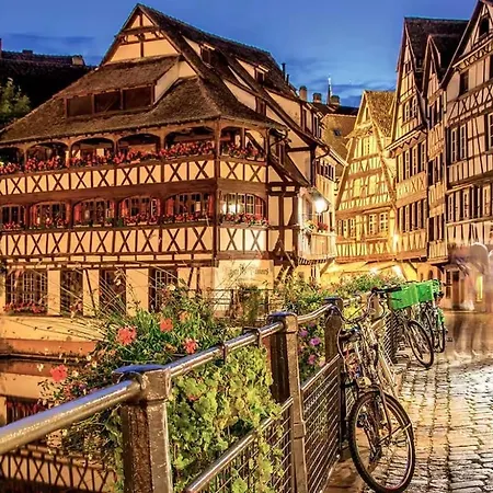 Maison Privative Jacuzzi Sauna Salle De Jeux *