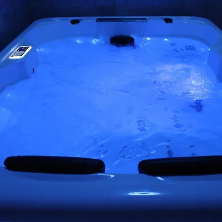 Maison Privative Jacuzzi Sauna Salle De Jeux Weitbruch