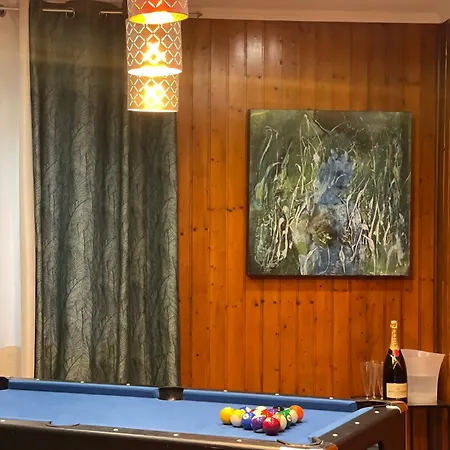 Semesterbostad Maison Privative Jacuzzi Sauna Salle De Jeux *