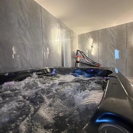 Maison Privative Jacuzzi Sauna Salle De Jeux Nyaraló Weitbruch