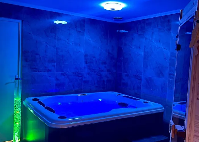 Maison Privative Jacuzzi Sauna Salle De Jeux Dom wakacyjny