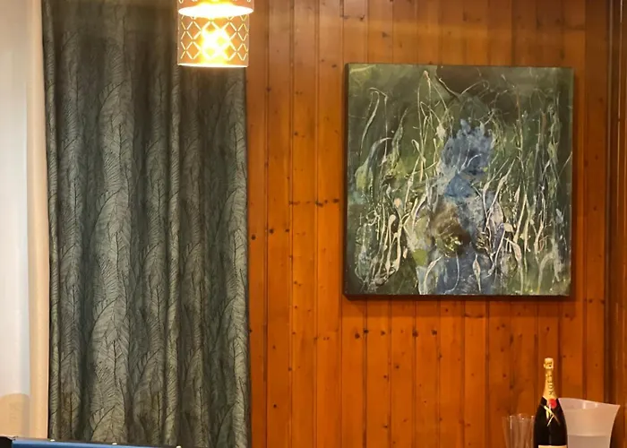 Dom wakacyjny Maison Privative Jacuzzi Sauna Salle De Jeux *